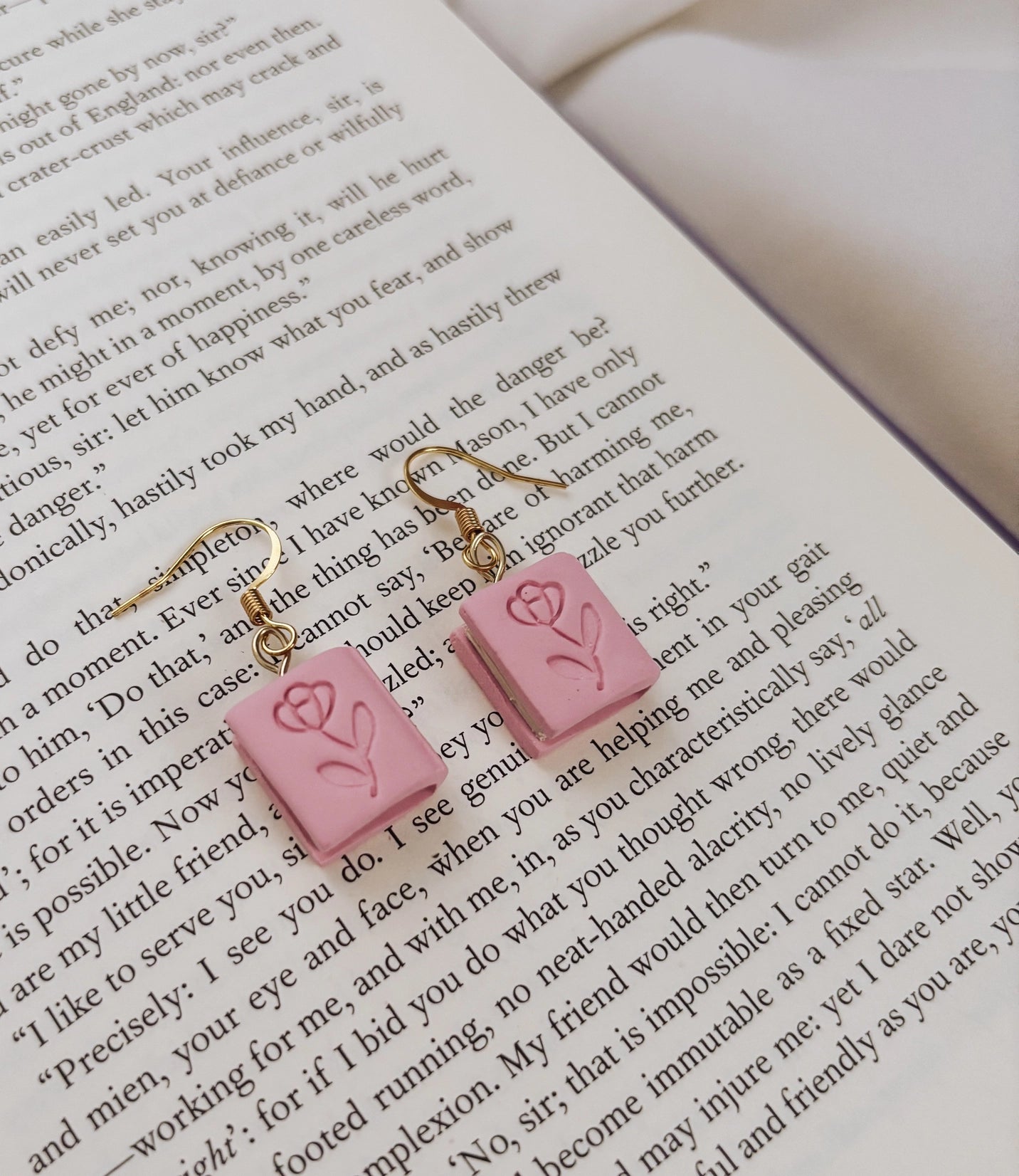 Earrings - Daisy Imprint